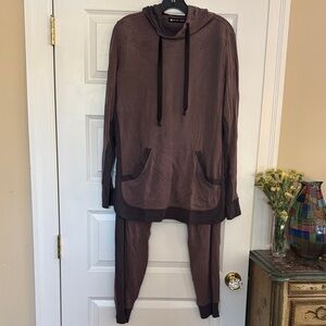 Blanc Noir Grape Hooded Lounge Set. Looks fantastic. Maybe Worn once.